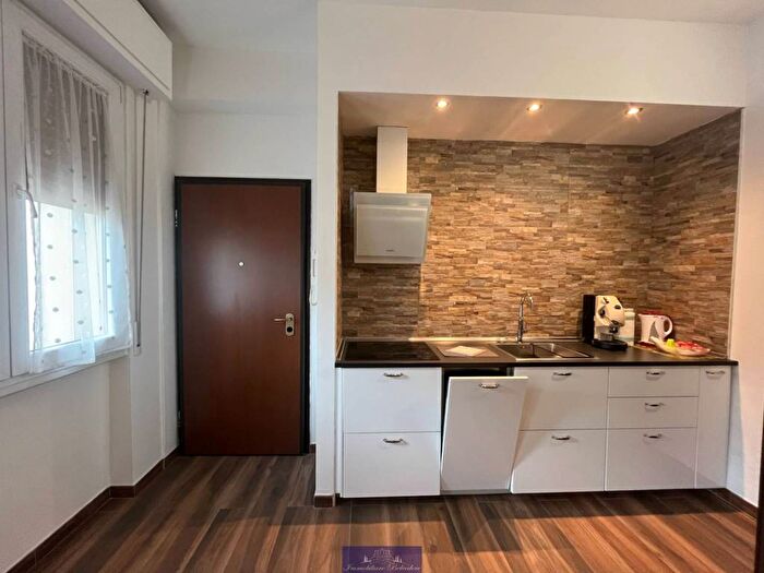 Appartamento bilocale in affitto in Via delle Porte Nuove, Porta al Prato San Jacopino, Firenze