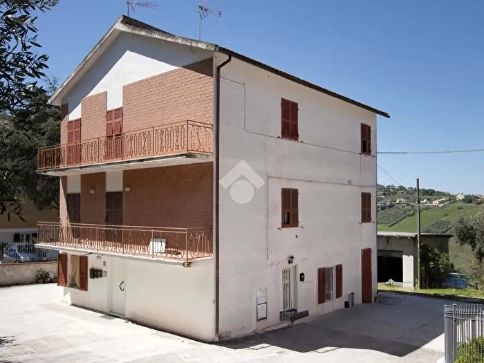 Appartamento quadrilocale in vendita in Via Giorgio Perlasca, Fermo