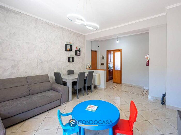 Appartamento trilocale in vendita in Via Pontinia, Centro, Colleferro