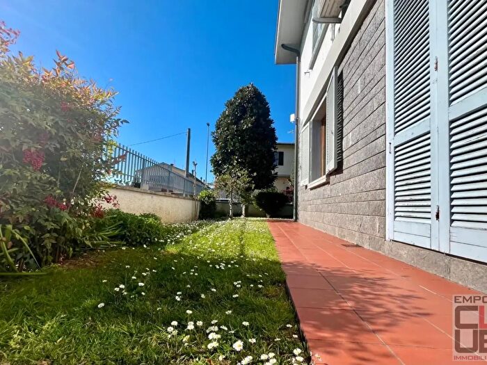 Casa con 5 locali in vendita in Santa Croce SullArno