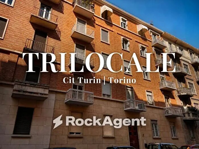 Appartamento trilocale in affitto in Torino