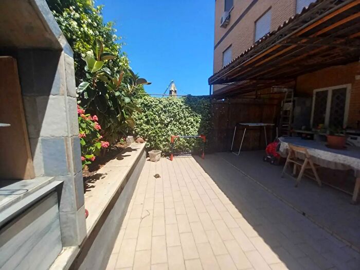 Appartamento trilocale in vendita in Strada di Paterno, Tivoli