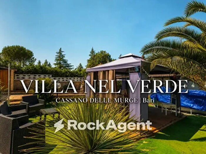 Casa quadrilocale in vendita in Borgo Lagogemolo, Cassano Delle Murge