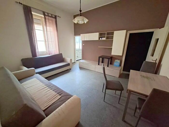 Appartamento bilocale in vendita in Via degli Imbriani, Milano