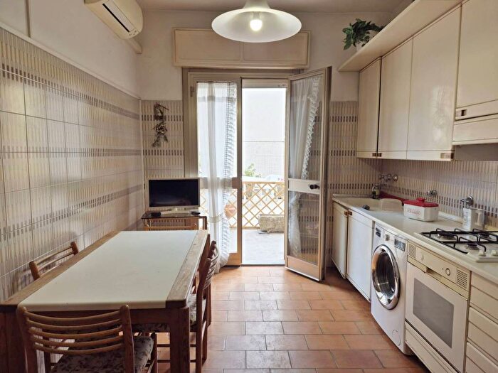 Appartamento quadrilocale in affitto in Via del Lavoro, San Donato, Bologna