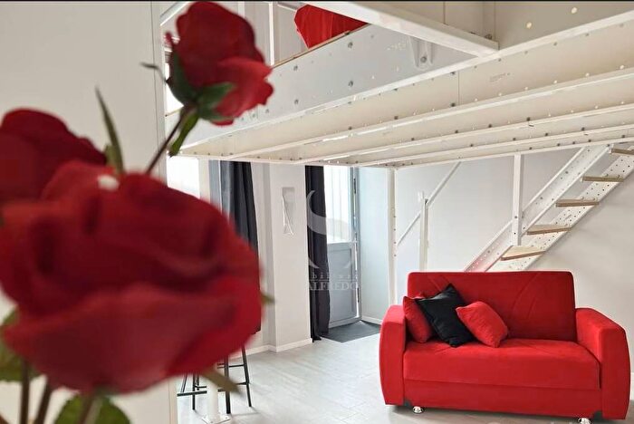 Appartamento bilocale in affitto in Piazza Anita Garibaldi, Baggio, Milano