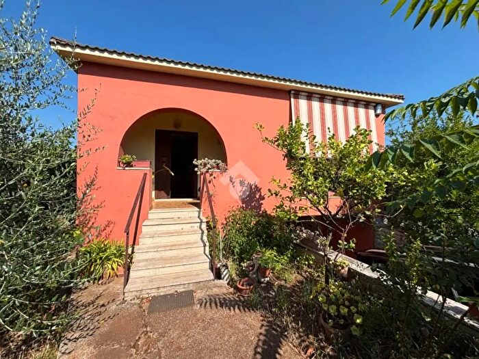 Casa quadrilocale in vendita in Via Stradone Muti, Genzano Di Roma