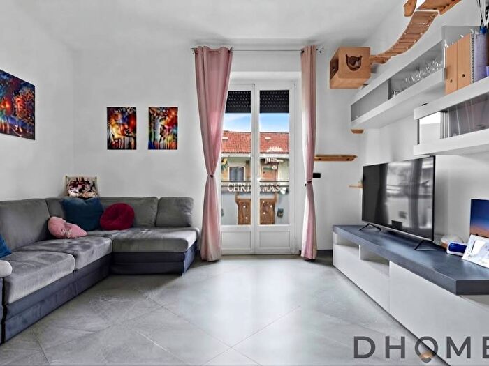 Appartamento bilocale in affitto in Via Fratelli Rosselli Milano MI Italia, Bologna Sulmona, Milano