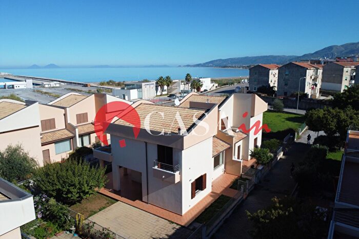 Casa con 5 locali in vendita in Contrada Piana Snc, SantAgata Di Militello