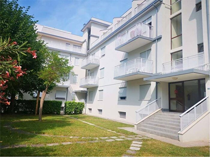 Appartamento quadrilocale in affitto in Lido Centro Ovest, Jesolo
