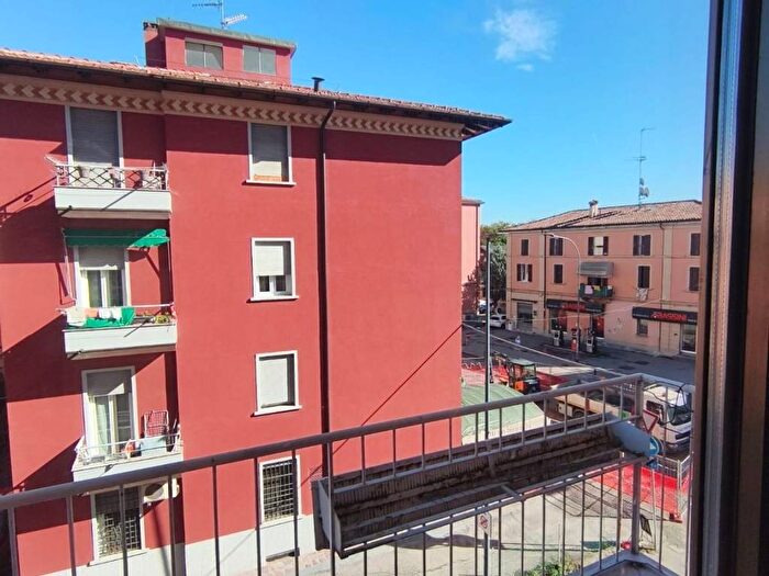 Appartamento trilocale in affitto in Via Enrico Ferri, San Donato, Bologna