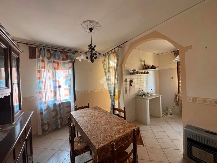 Appartamento trilocale in vendita in Via Monte Grappa, Santi Cosma E Damiano