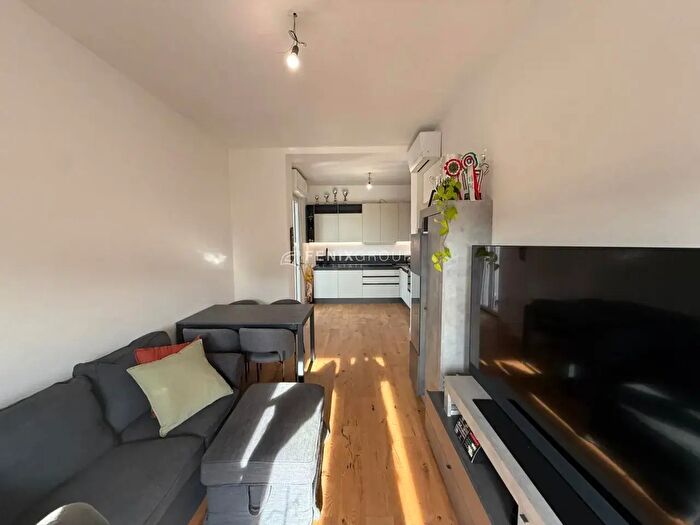 Appartamento trilocale in vendita in Via Galileo Galilei, Villasanta