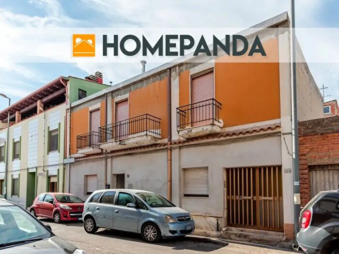 Appartamento con 7 locali in vendita in Via San Filippo, Monserrato