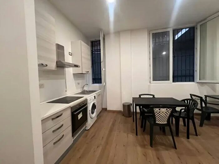 Appartamento monolocale in affitto in Via Generale Gustavo Fara, Milano