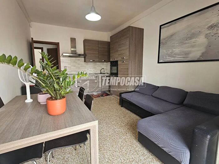 Appartamento trilocale in vendita in Vicolo Cividale, Baranzate