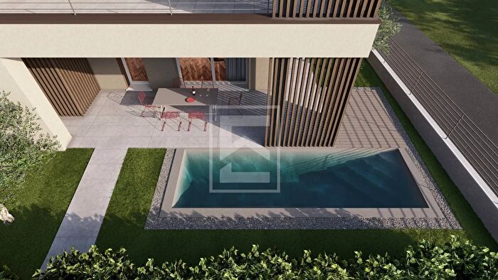 Casa quadrilocale in vendita in Via Posteghe, Manerba Del Garda