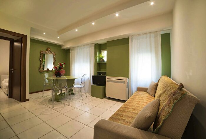 Appartamento monolocale in affitto in Via Antonio Cantore, Verona