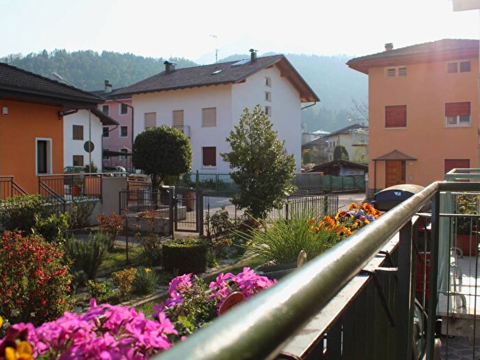 Appartamento quadrilocale in affitto in Via Brenta, Centro, Caldonazzo