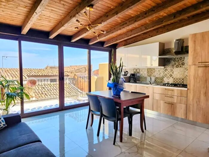 Casa con 6 locali in vendita in Via Speranza, Castellammare Del Golfo