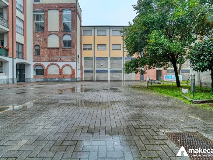 Appartamento bilocale in vendita in Via Rickenbach, Melegnano