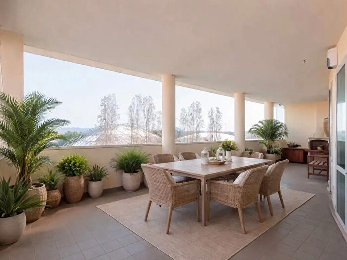 Appartamento con 5 locali in vendita in Via Marcolini, Pesaro