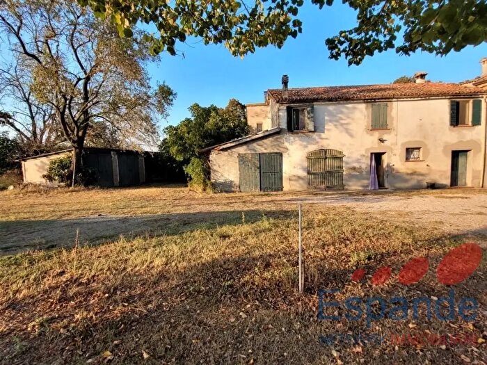Casa con 6 locali in vendita in Via Settecrociari, Cesena