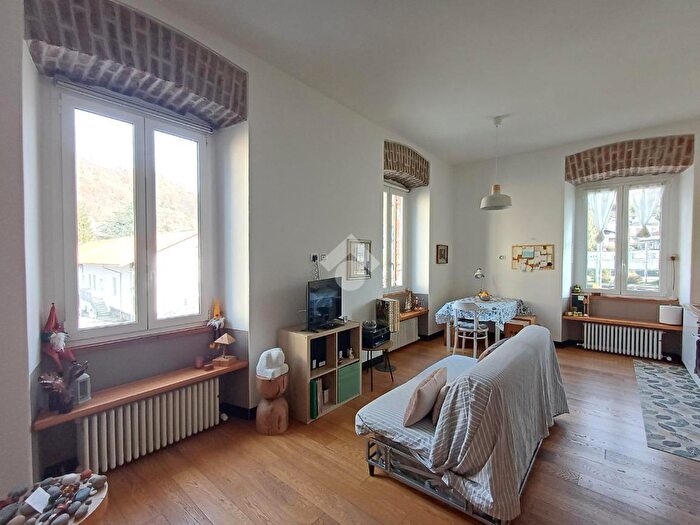 Appartamento trilocale in vendita in Via Roma, Ronco Scrivia