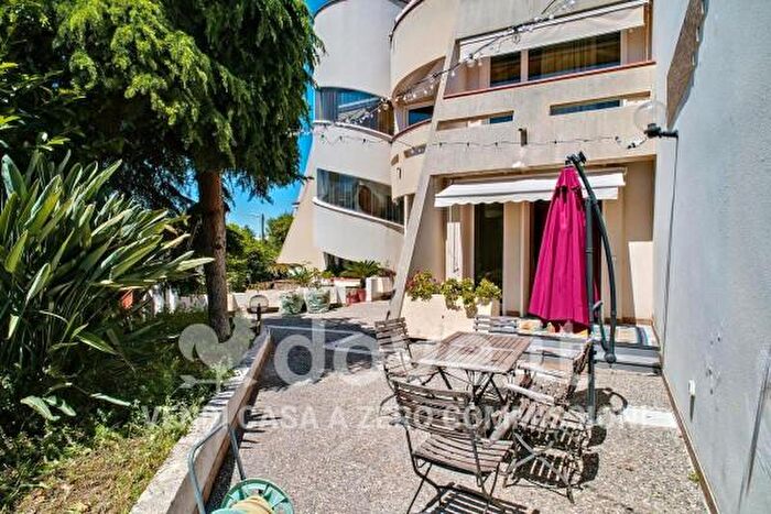 Casa trilocale in vendita in Via Buganville, Taranto