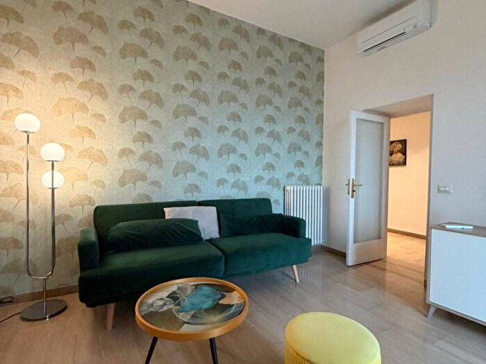 Appartamento trilocale in affitto in Via Francesco Veracini, Porta al Prato San Jacopino, Firenze