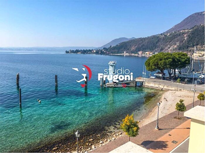 Appartamento trilocale in affitto in Lungolago zanardelli, Toscolano Maderno, ToscolanoMaderno