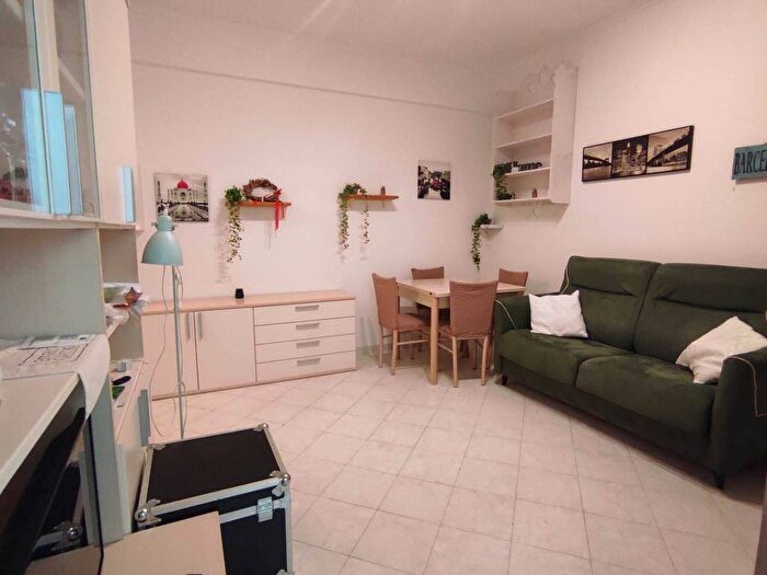 Appartamento bilocale in affitto in Via Nettuno, Zona Domitilla, Ladispoli