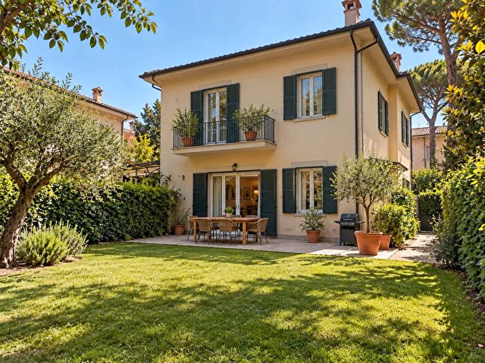 Casa con 6 locali in affitto in Viale dei Colli Portuensi, Colli Portuensi Casaletto, Roma