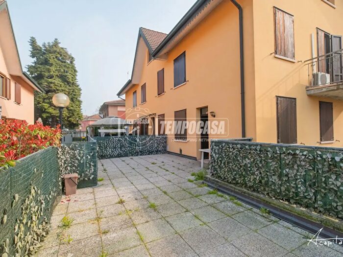 Casa con 5 locali in vendita in Via Ospedale B, San Martino In Rio