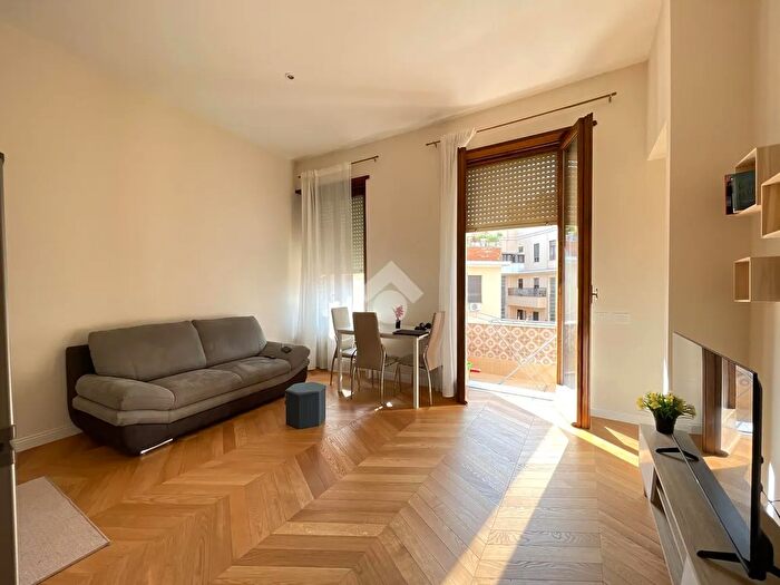 Appartamento bilocale in vendita in Via Salaria, Roma