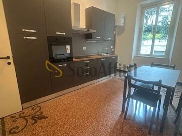 Appartamento quadrilocale in affitto in Via Anton Giulio Barrili, Albaro, Genova