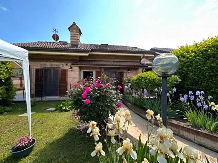 Casa con 5 locali in vendita in Strada Romana, Caselette