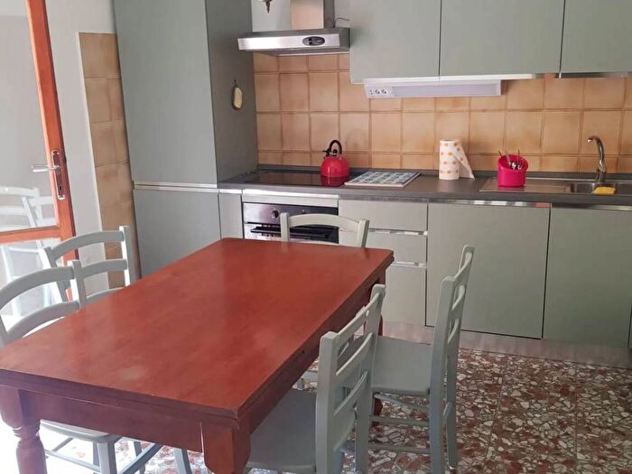 Appartamento trilocale in affitto in Via Emilia Romagna, Mazzanta, Rosignano Marittimo