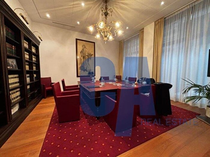 Casa monolocale in affitto in PIAZZA CORDUSIO, Duomo, Milano