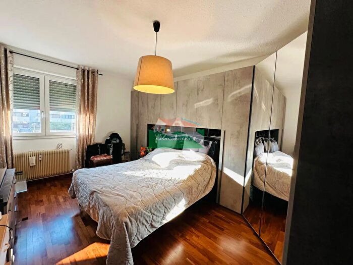 Appartamento con 5 locali in vendita in Via Giuseppe Zalamella, Ravenna
