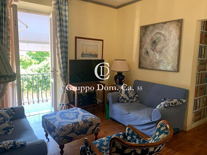 Appartamento quadrilocale in affitto in Via Roma, Centro, Forte dei Marmi