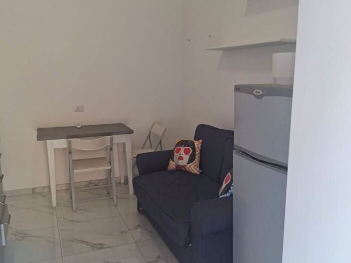 Appartamento bilocale in affitto in Via Luigi Tosti, Appio Latino, Roma