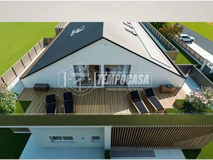 Appartamento quadrilocale in vendita in Via Comuni Gemellati, Limana