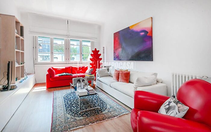 Appartamento bilocale in vendita in Via Coluccio Salutati, Milano