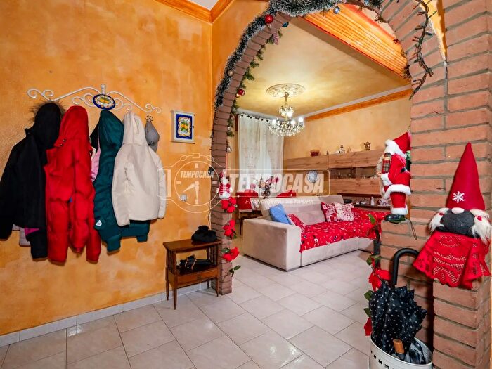 Appartamento trilocale in vendita in Reggio Emilia