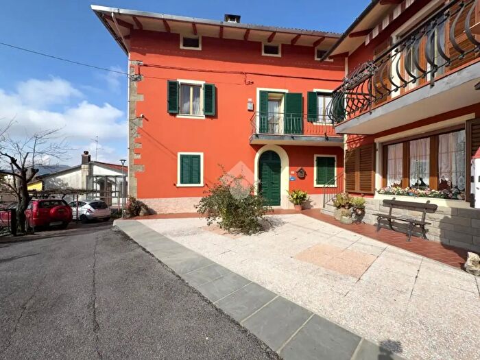 Appartamento trilocale in vendita in Via dell Aiale, San Marcello Piteglio