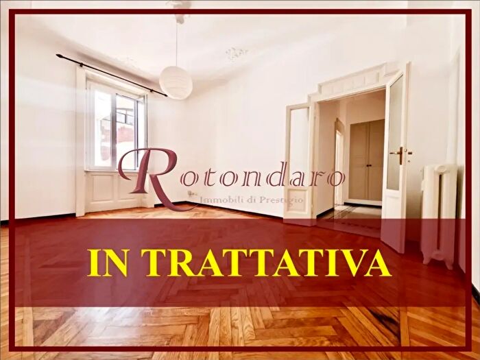 Appartamento quadrilocale in affitto in Via Gian Battista Vico, Milano