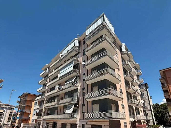Appartamento con 5 locali in vendita in Via Luigi Vanvitelli, Benevento