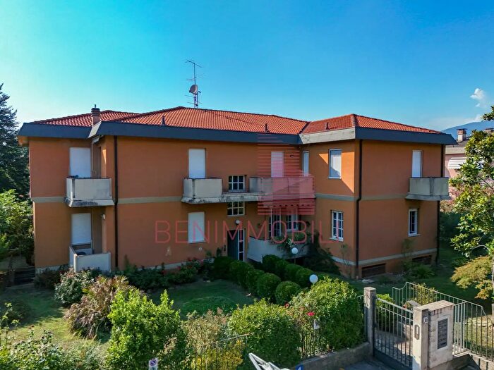 Appartamento trilocale in vendita in Via Val Daone, Brescia
