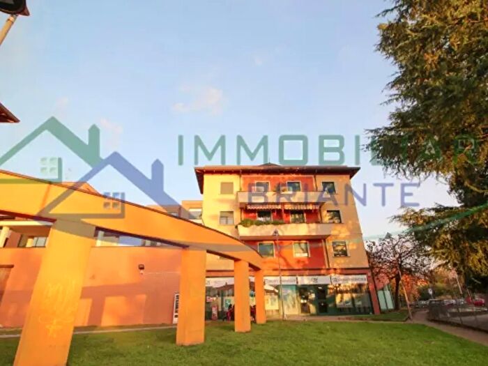 Appartamento trilocale in vendita in Via Guido Visconti di Modrone, Somma Lombardo